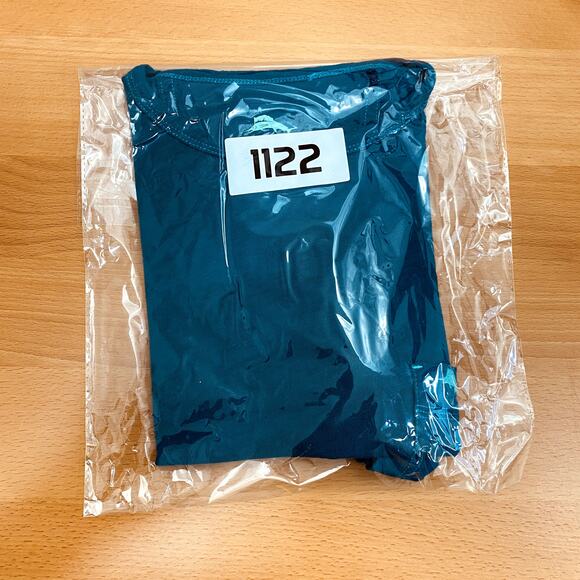 Tommy Bahama T-Shirt Men’s Medium Blue Soft Tee Short Sleeve Crew Neck Casual - Picture 9 of 9